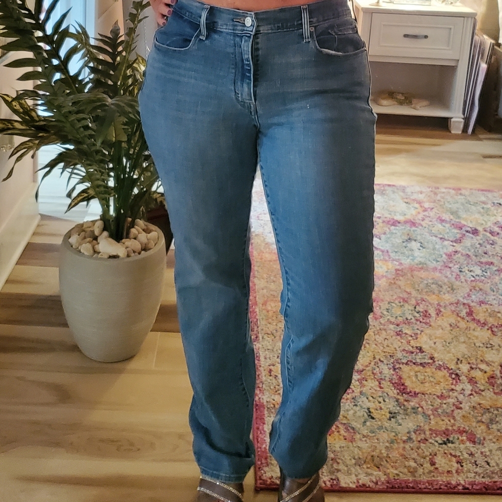 LEVIS 505 JEANS. WOMENS SIZE 14T TALL LONG